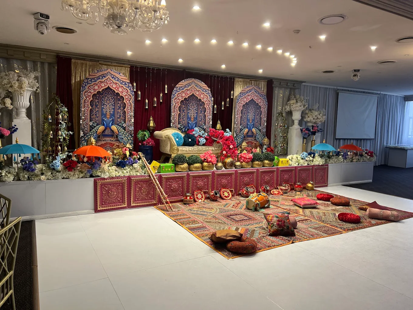 Mehndi Stage & Cultural Decor